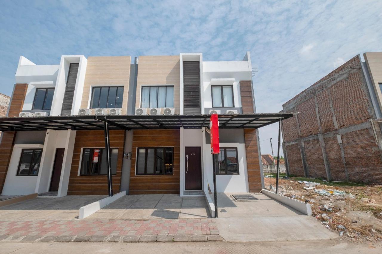 Oyo Life 3246 Walnut Inn G-10 Telukjambe Экстерьер фото