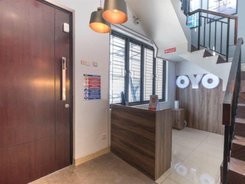 Oyo Life 3246 Walnut Inn G-10 Telukjambe Экстерьер фото